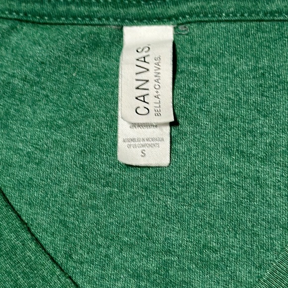 Bella Canvas “Football Mom” Green Tee, EUC, Size Small - Picture 3 of 7